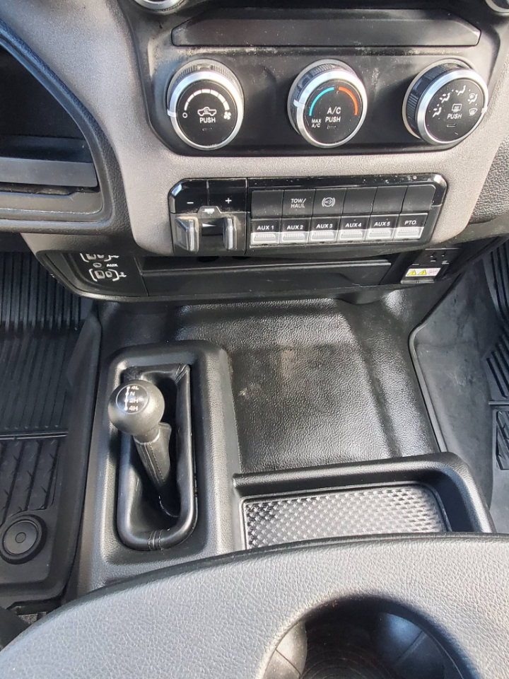 RAM 5500 Crew Cab LWB 4WD DRW 2022