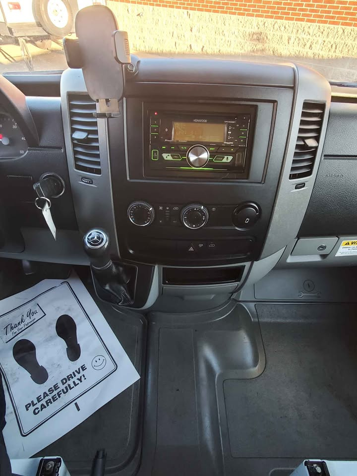 Mercedes-Benz Sprinter 3500 170-in. WB 2016