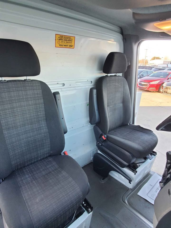 Mercedes-Benz Sprinter 3500 170-in. WB 2016