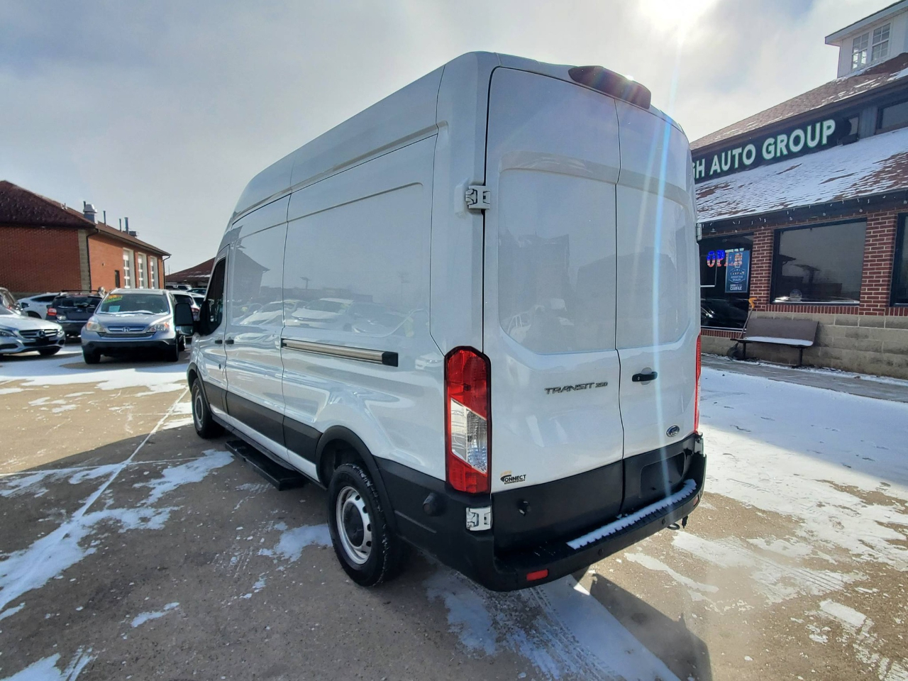 Ford Transit 350 Van Med. Roof w/Dual Sliding 148-in. WB 2019