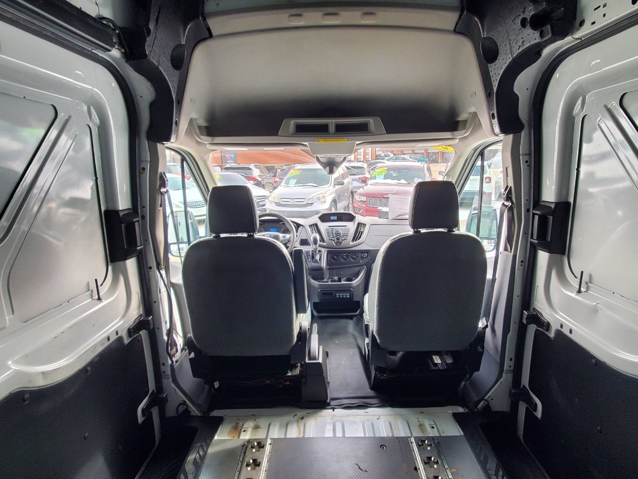 Ford Transit 350 Van Med. Roof w/Dual Sliding 148-in. WB 2019