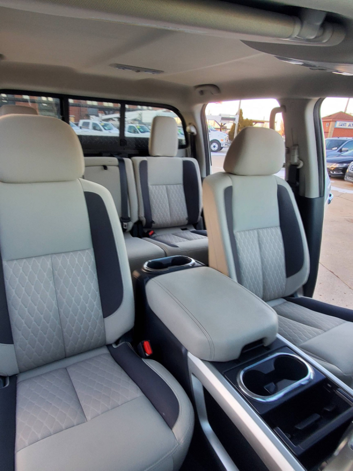 Nissan Titan Platinum Reserve Crew Cab 4WD 2022