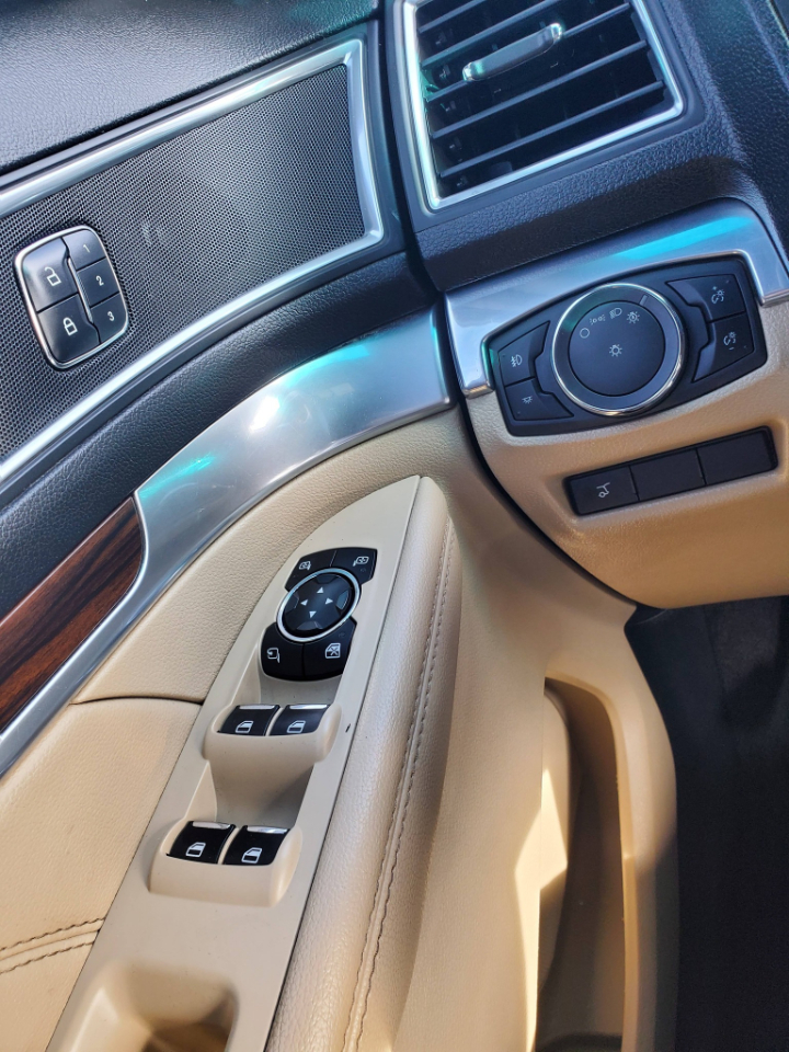 Ford Explorer Limited 4WD 2017