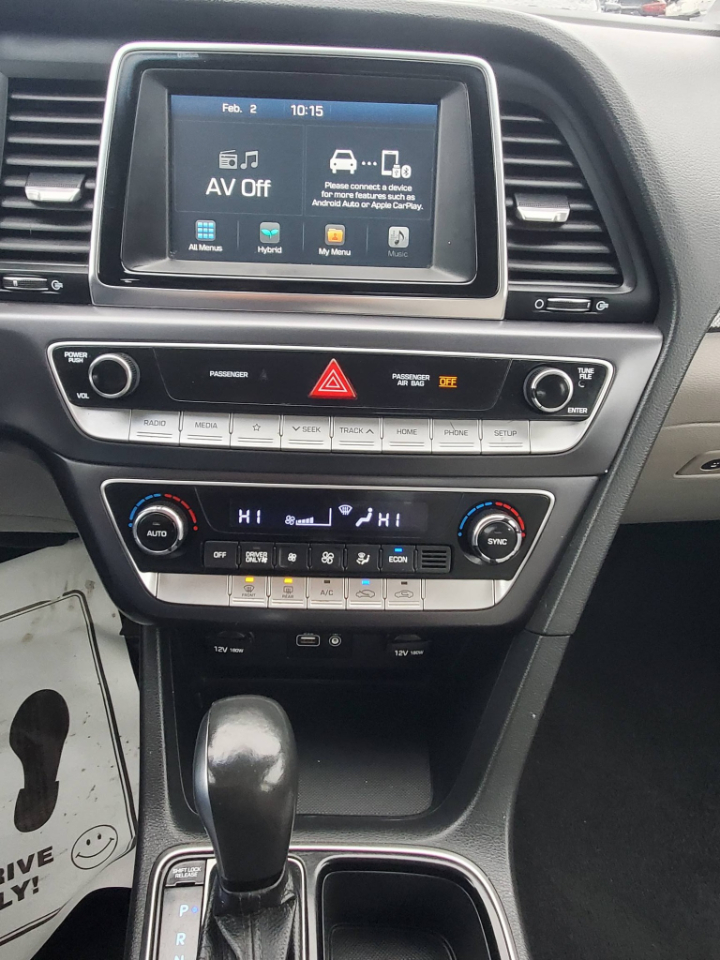Hyundai Sonata Hybrid SE 2019
