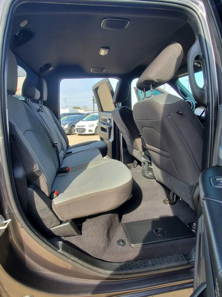 RAM 3500 Big Horn Crew Cab LWB 4WD DRW 2024