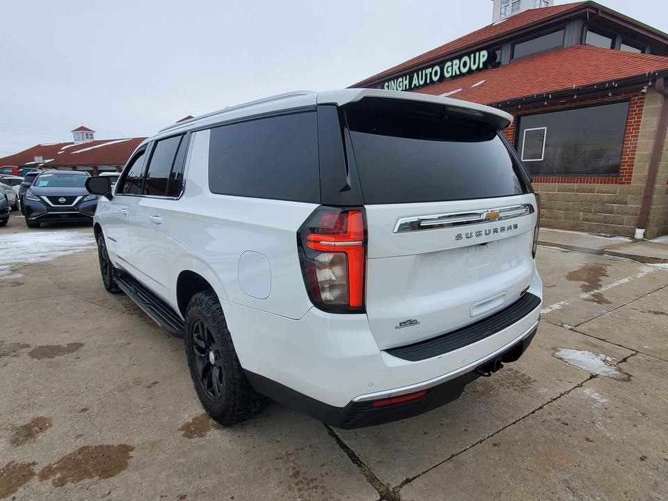 Chevrolet Suburban LT 4WD 2022