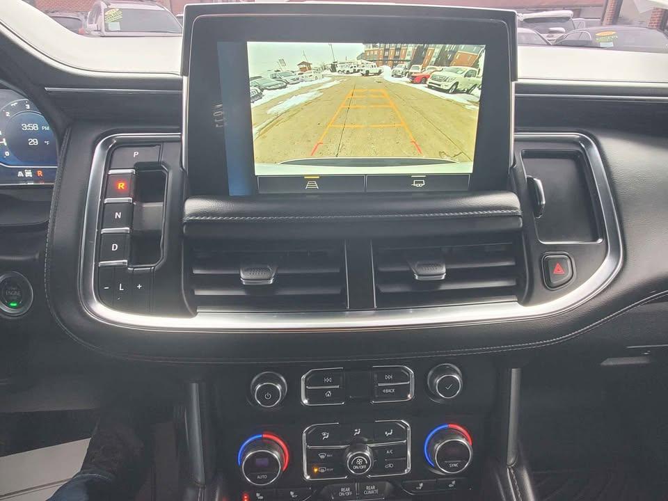 Chevrolet Suburban LT 4WD 2022