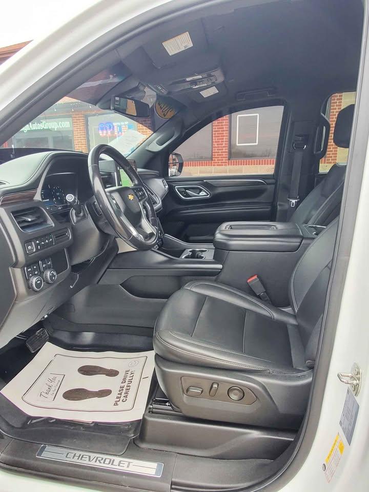 Chevrolet Suburban LT 4WD 2022