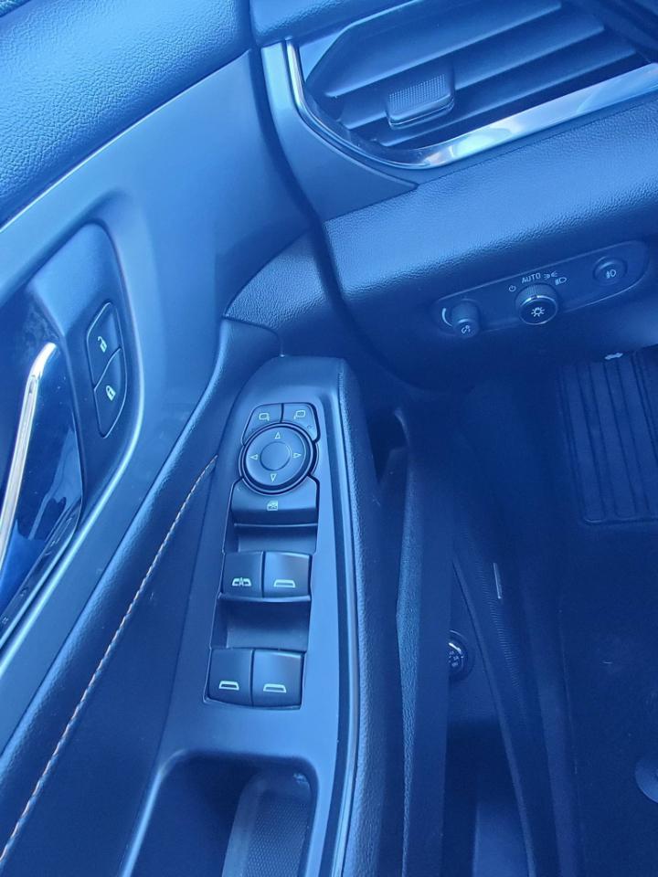 Chevrolet Traverse LT Leather FWD 2021