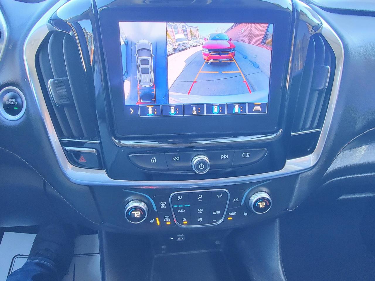 Chevrolet Traverse LT Leather FWD 2021