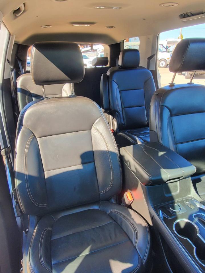 Chevrolet Traverse LT Leather FWD 2021