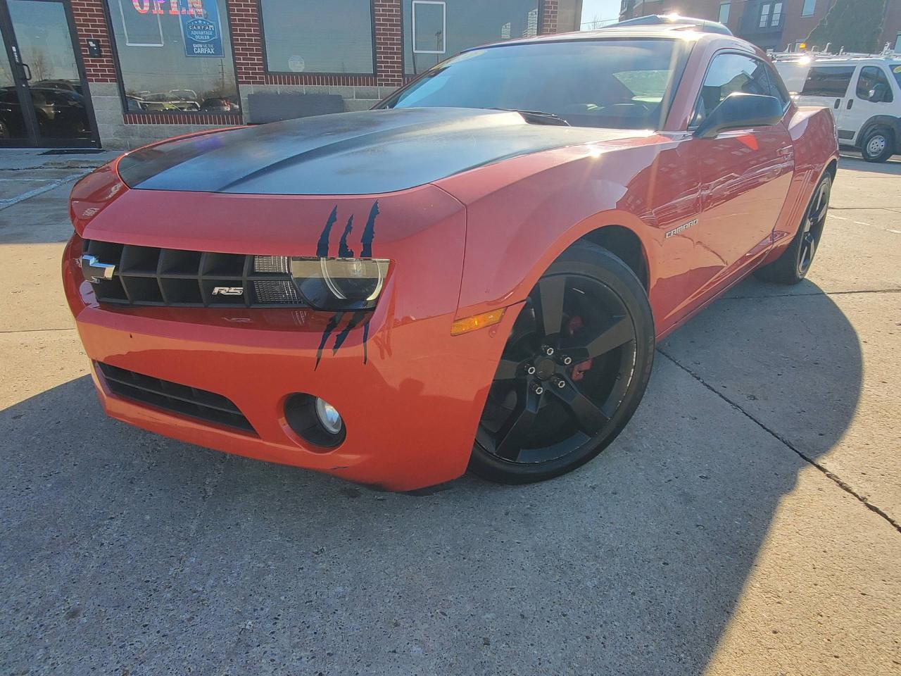 Chevrolet Camaro Coupe 1LT 2012