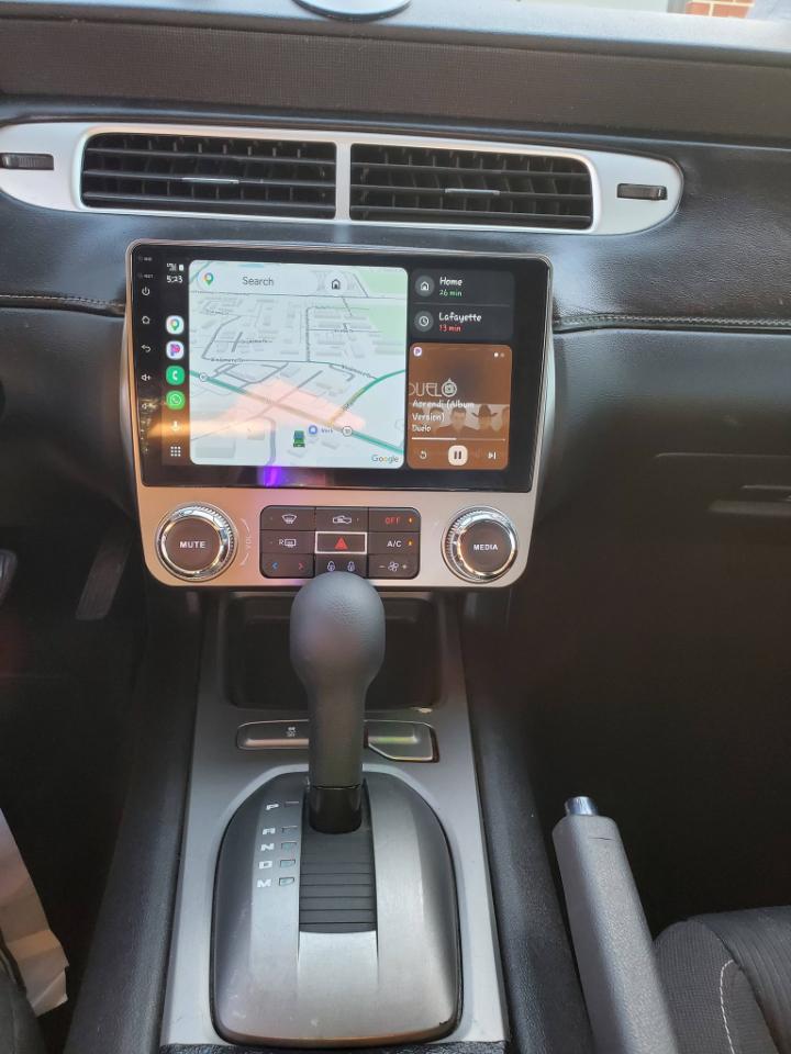 Chevrolet Camaro Coupe 1LT 2012