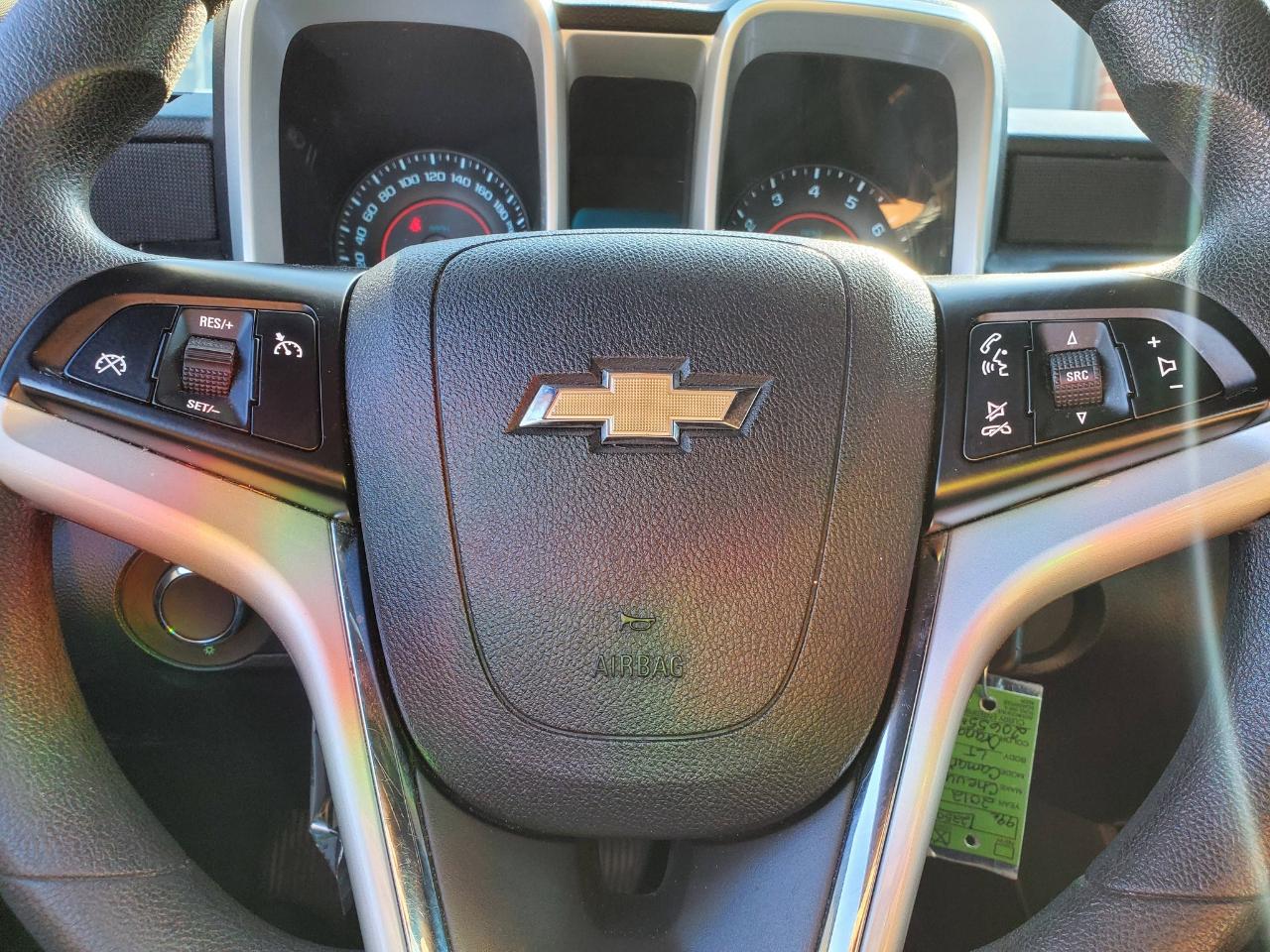 Chevrolet Camaro Coupe 1LT 2012