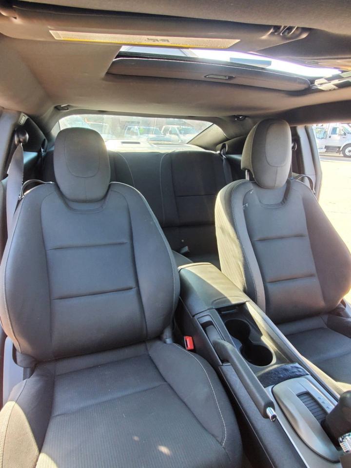 Chevrolet Camaro Coupe 1LT 2012