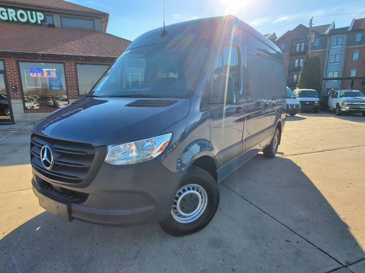 Mercedes-Benz Sprinter 3500 Wagon 144-in. WB 2019