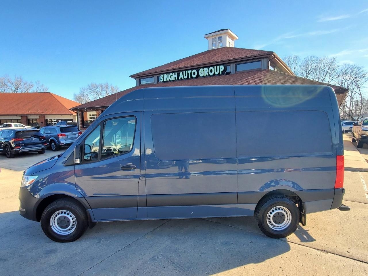 Mercedes-Benz Sprinter 3500 Wagon 144-in. WB 2019