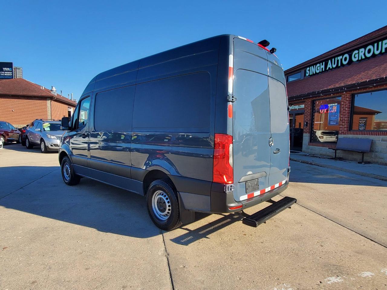 Mercedes-Benz Sprinter 3500 Wagon 144-in. WB 2019