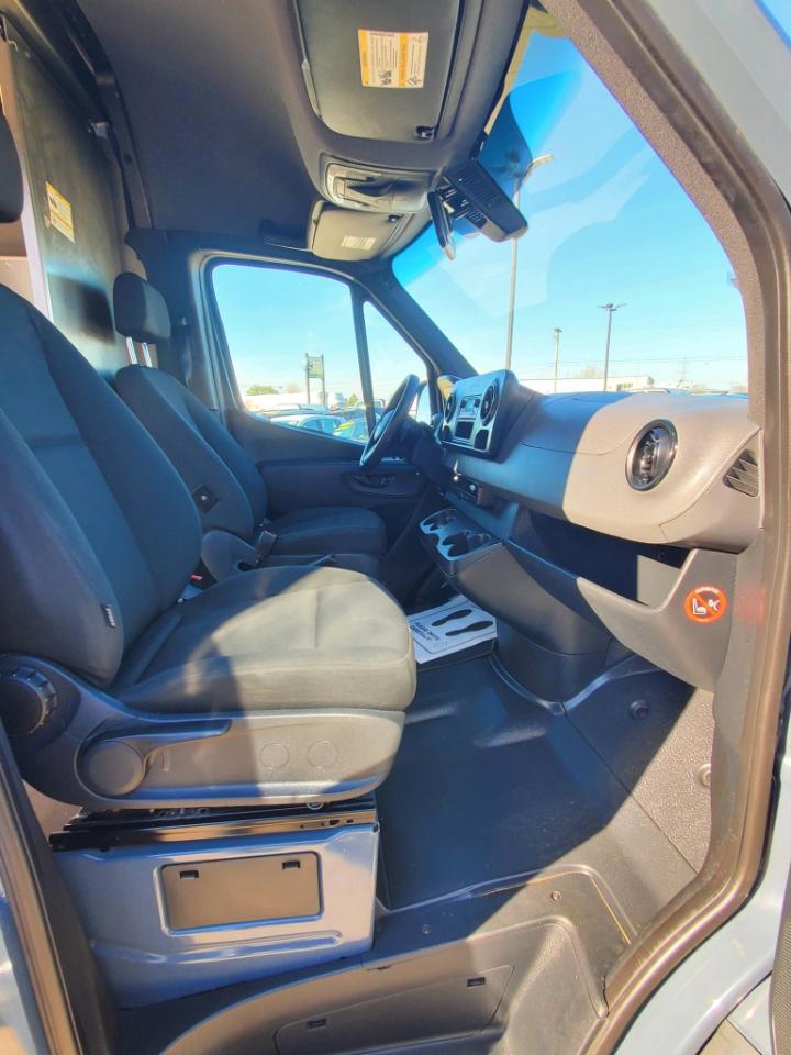 Mercedes-Benz Sprinter 3500 Wagon 144-in. WB 2019
