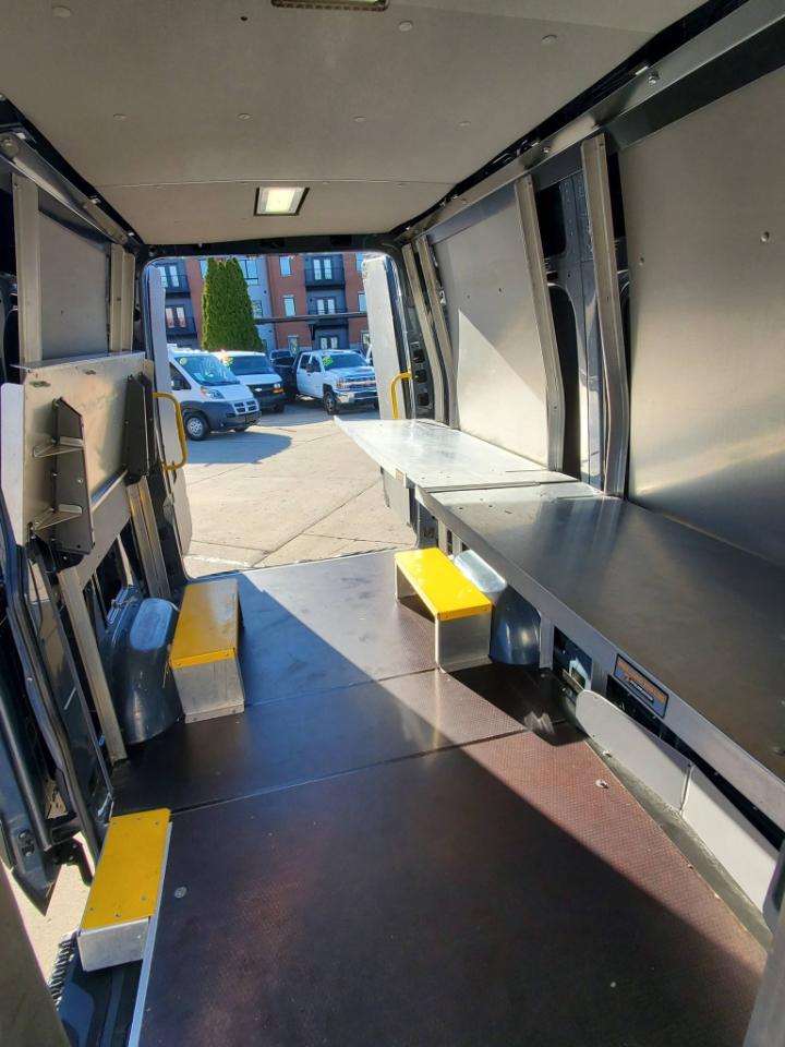 Mercedes-Benz Sprinter 3500 Wagon 144-in. WB 2019