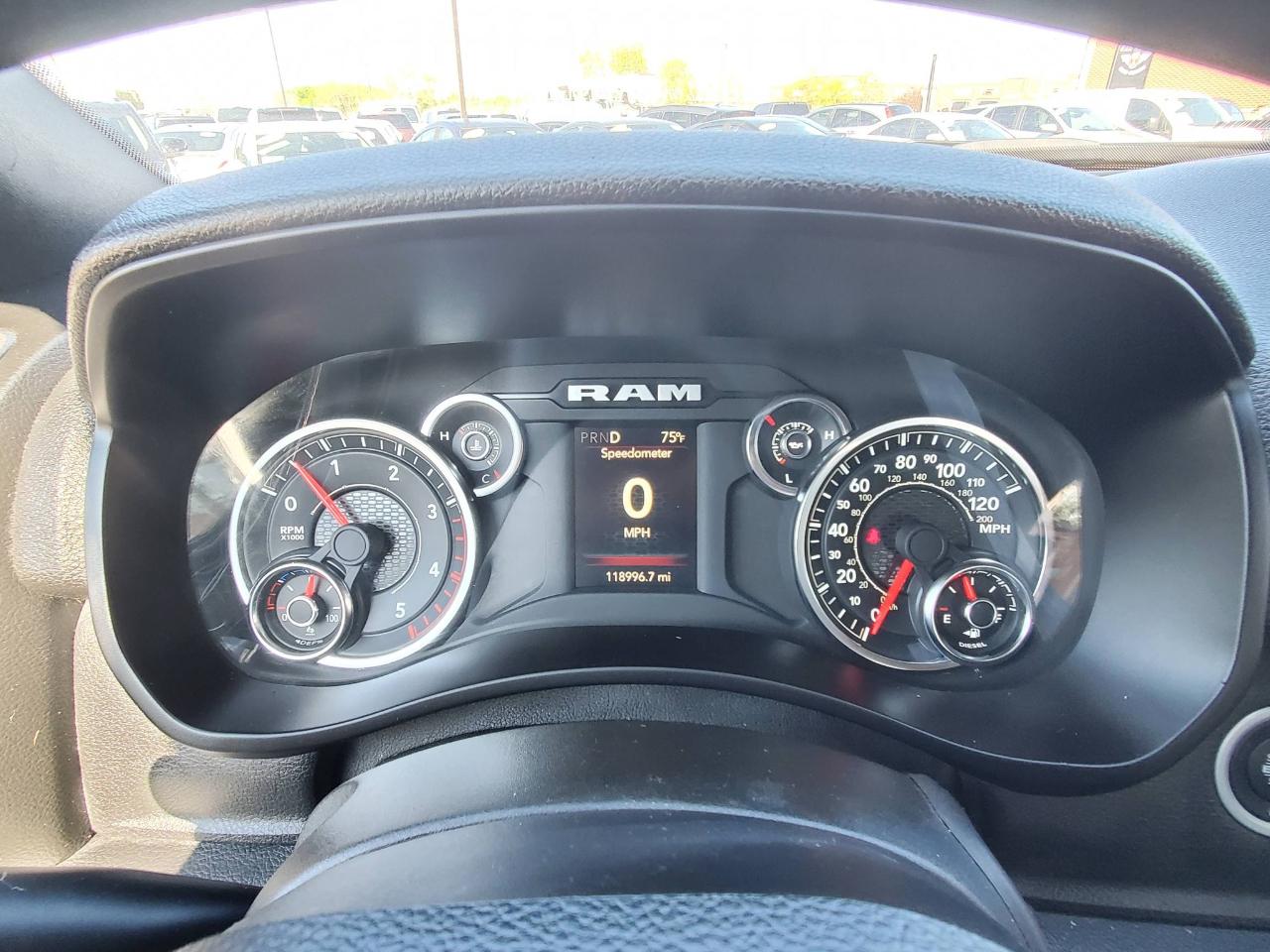 RAM 3500 Tradesman Crew Cab 4WD DRW 2024