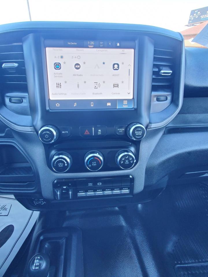 RAM 3500 Tradesman Crew Cab 4WD DRW 2024