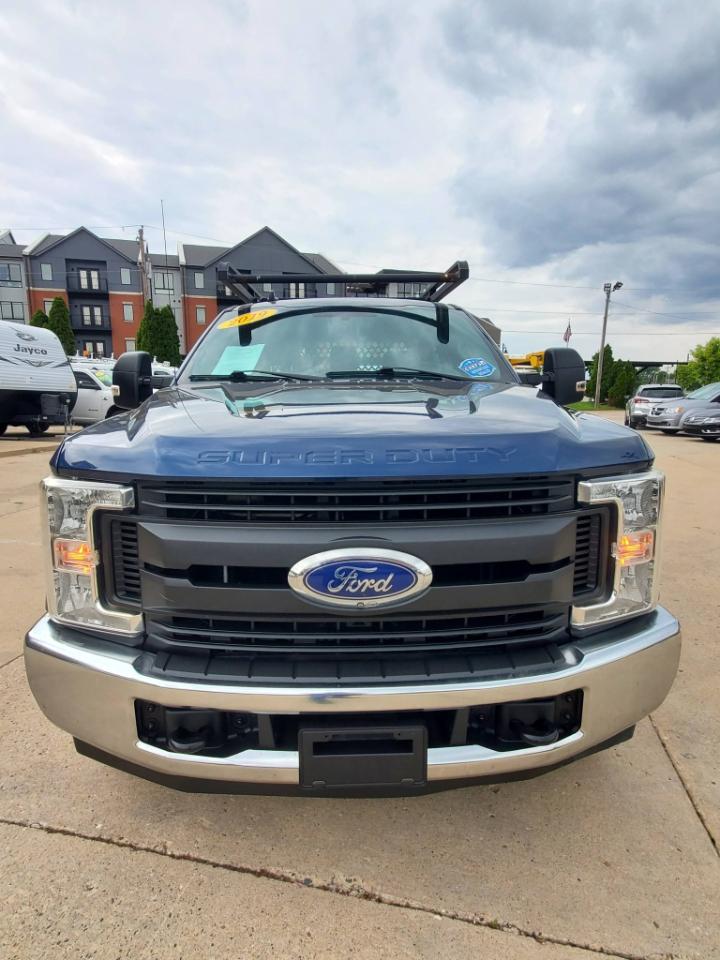 Ford F-250 SD Lariat Crew Cab 2WD 2019