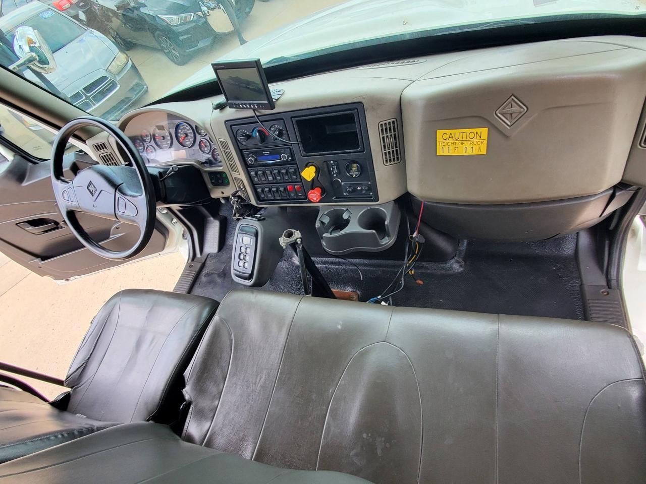 International 4300  2014