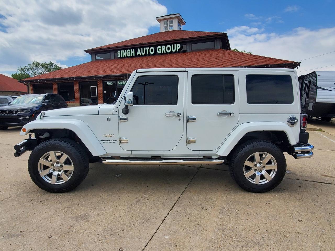 Jeep Wrangler Unlimited Sahara 4WD 2012