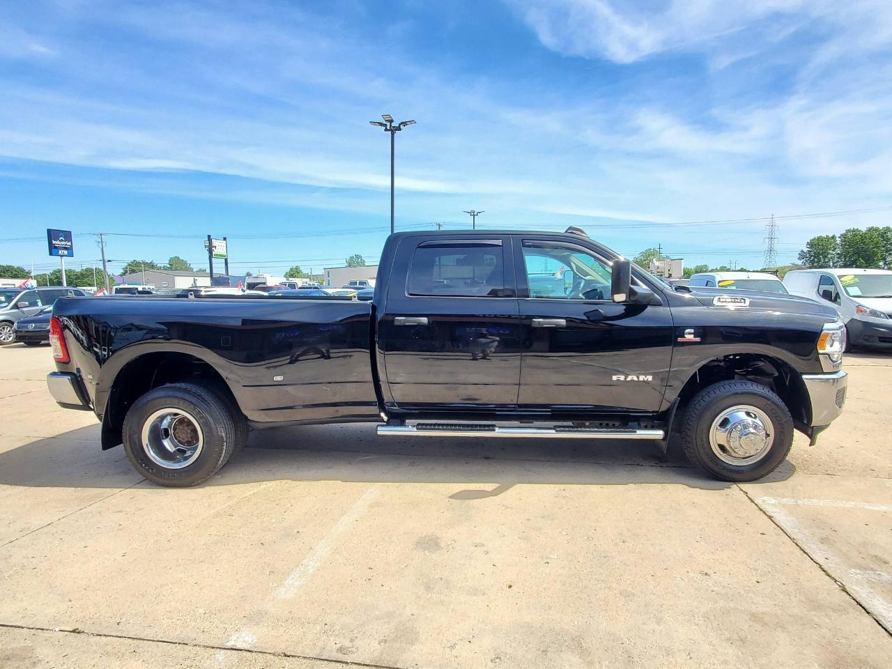 RAM 3500 Tradesman Crew Cab 4WD DRW 2019