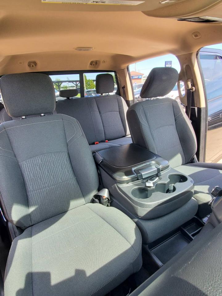 RAM 3500 Tradesman Crew Cab 4WD DRW 2019