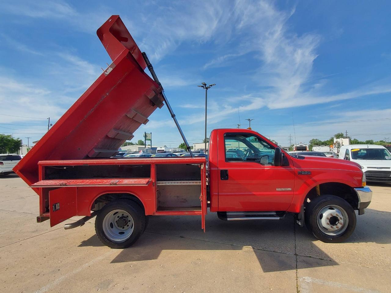 Ford F-550 Regular Cab 2WD DRW 2004