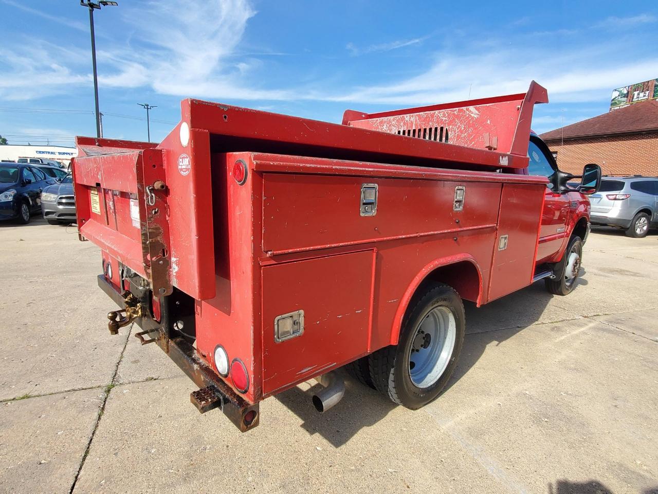 Ford F-550 Regular Cab 2WD DRW 2004