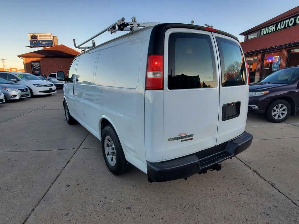 Chevrolet Express 1500 AWD Cargo 2013