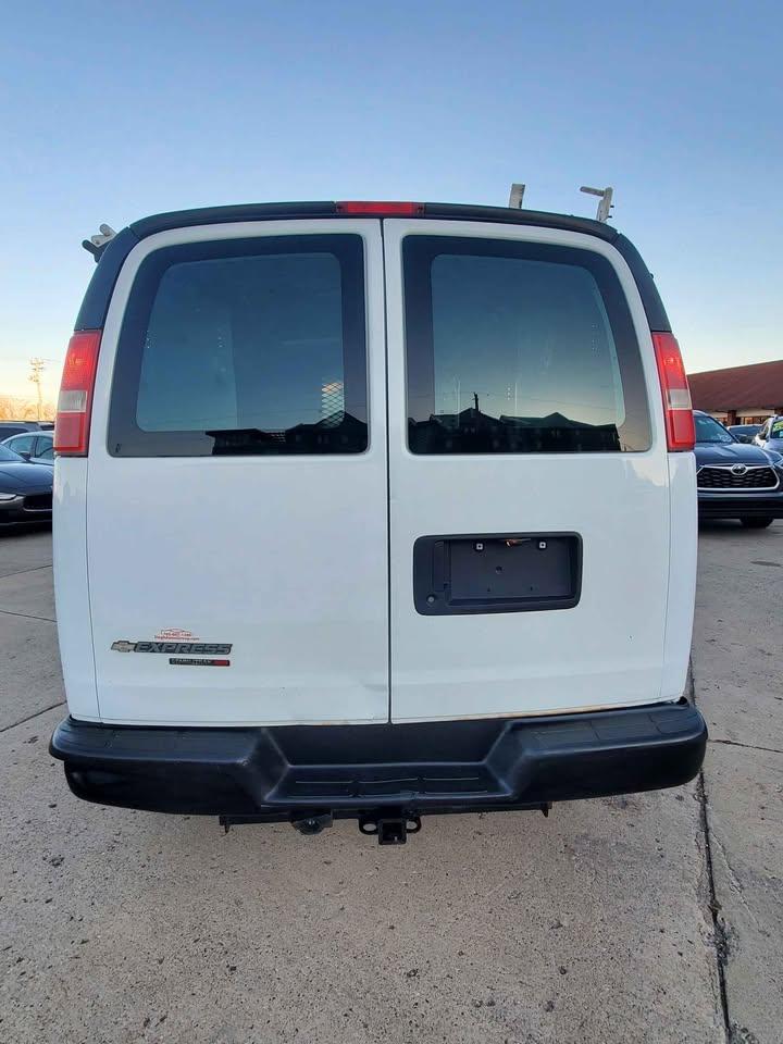 Chevrolet Express 1500 AWD Cargo 2013