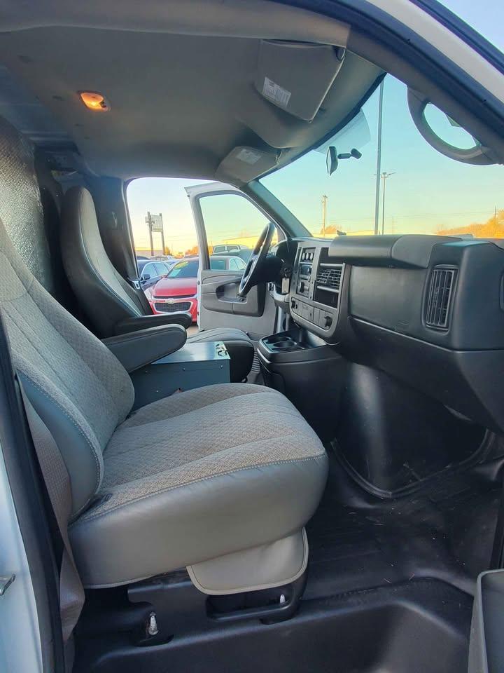 Chevrolet Express 1500 AWD Cargo 2013