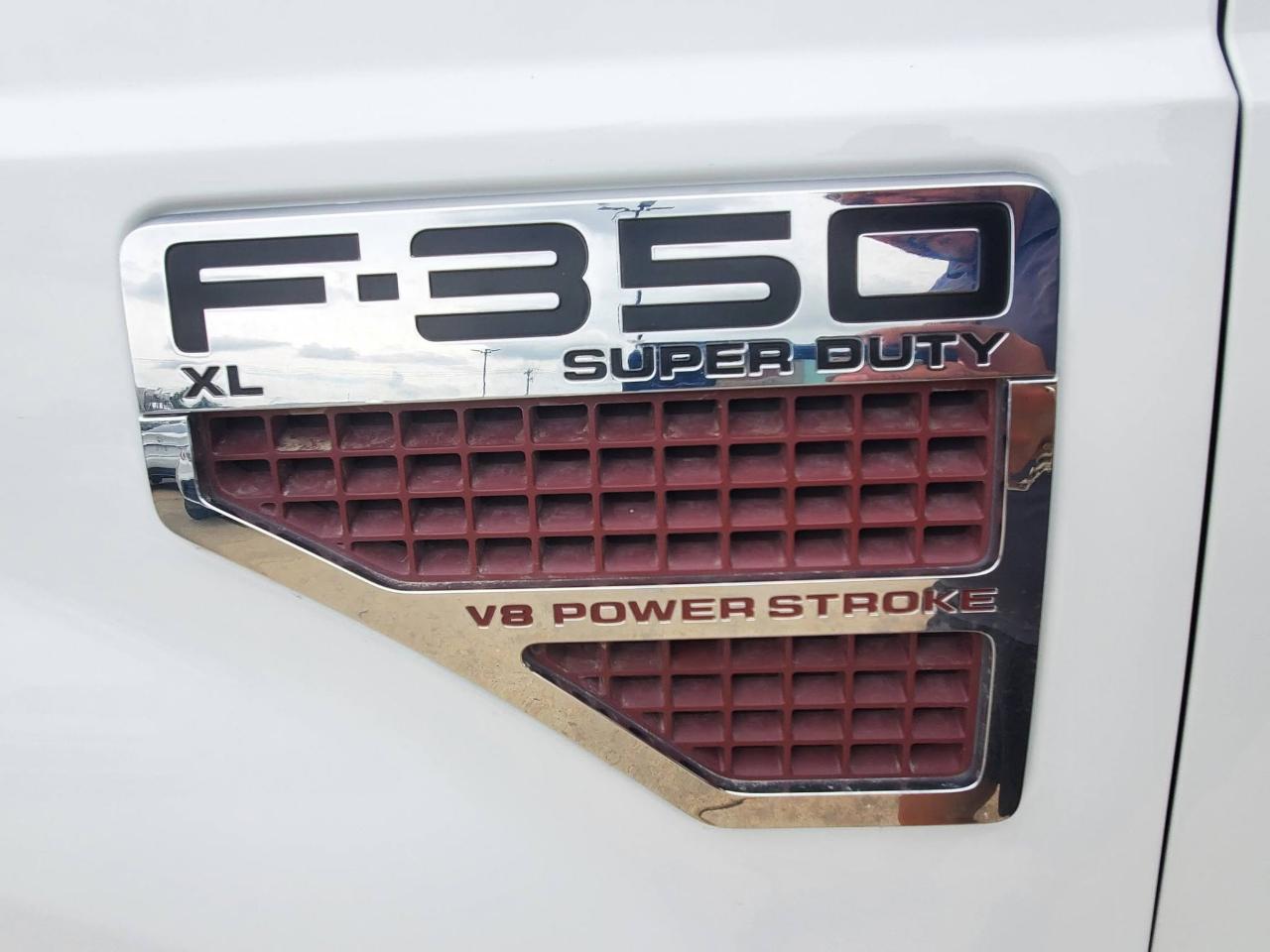 Ford F-350 SD XL DRW 2WD 2009