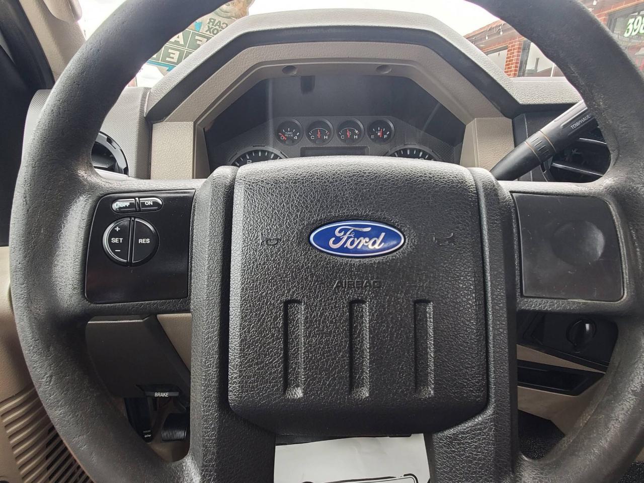 Ford F-350 SD XL DRW 2WD 2009