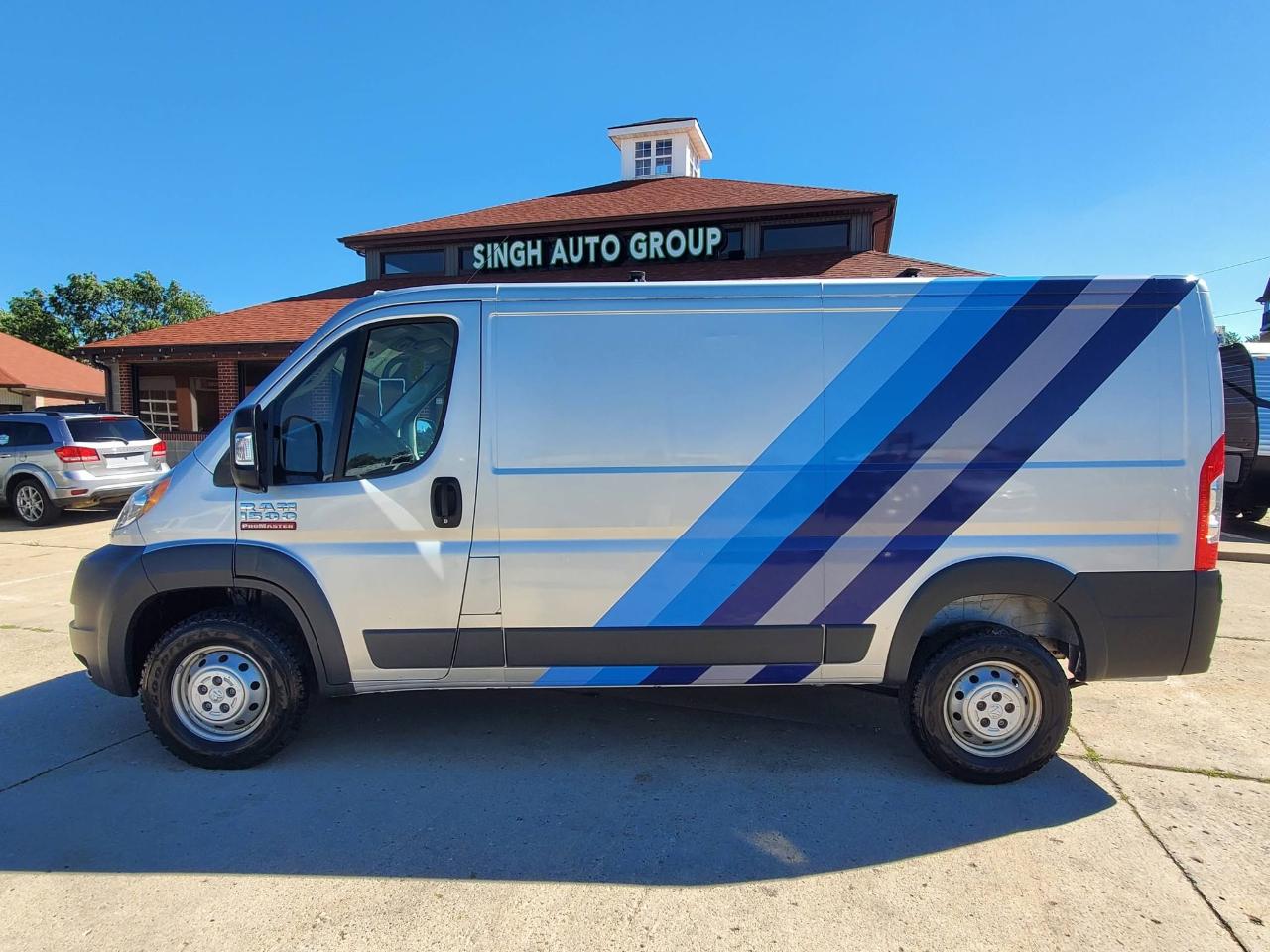RAM Promaster 1500 Low Roof Tradesman 136-in. WB 2018