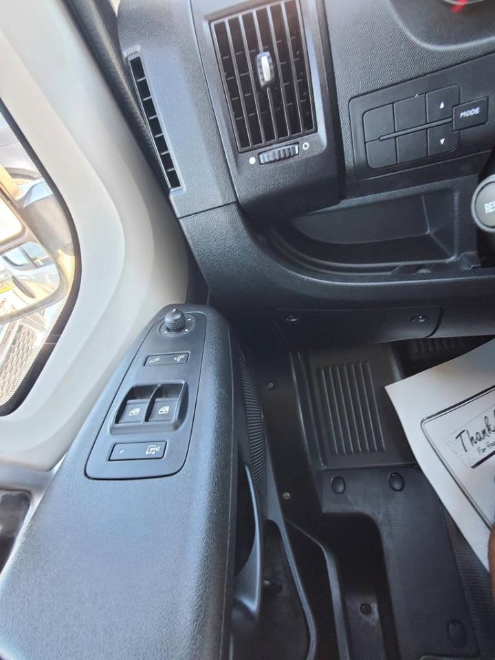 RAM Promaster 1500 Low Roof Tradesman 136-in. WB 2018