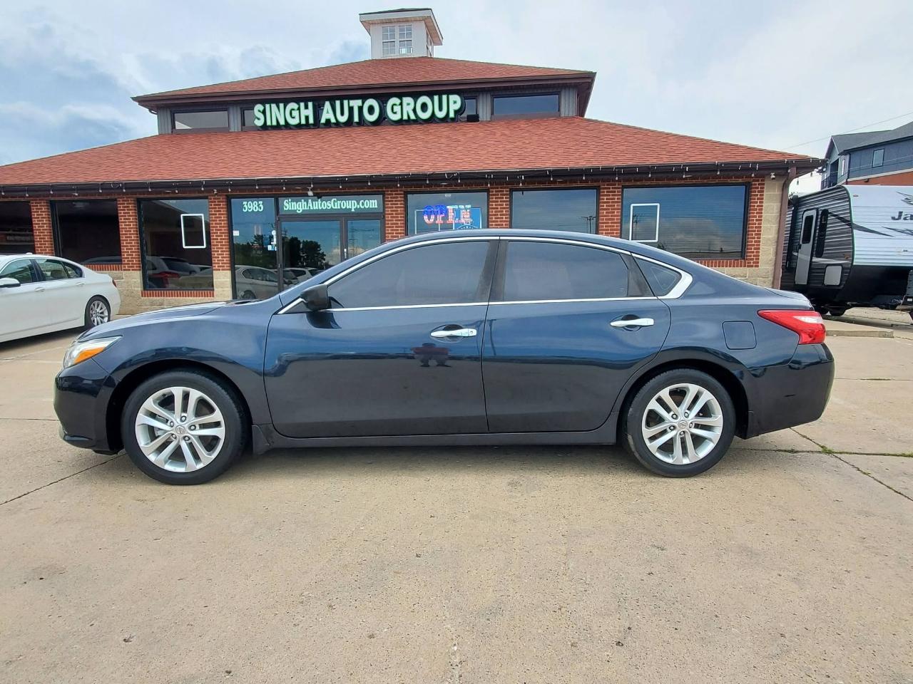 Nissan Altima 2.5 SR 2016