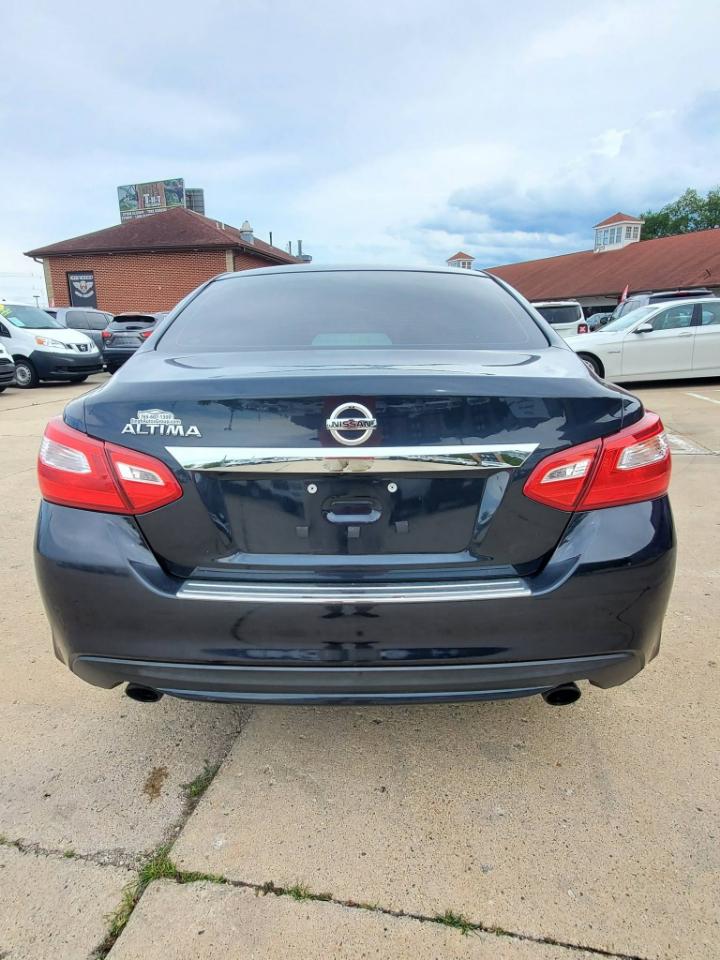 Nissan Altima 2.5 SR 2016