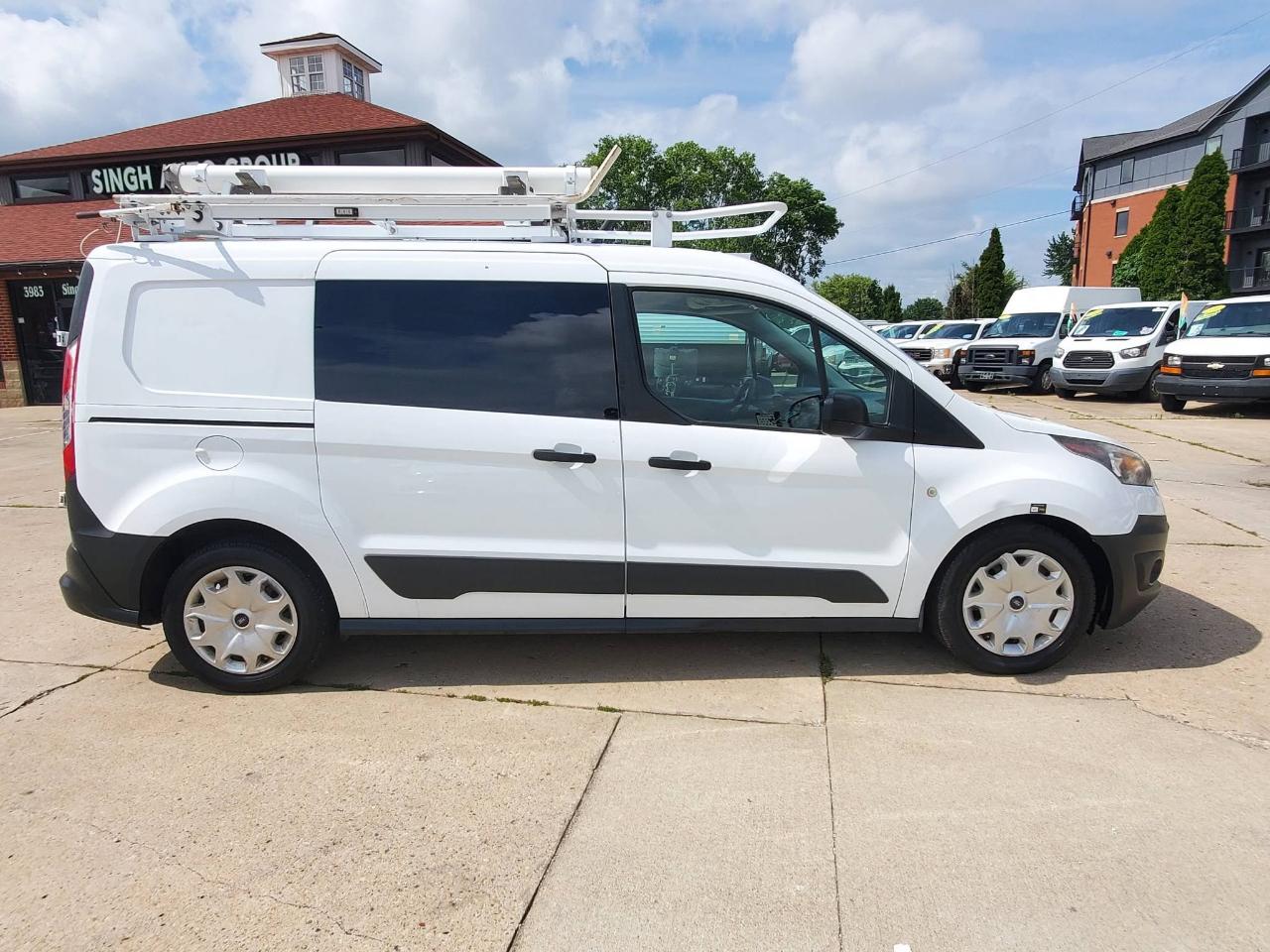 Ford Transit Connect Cargo Van XL LWB w/Rear 180 Degree Door 2016