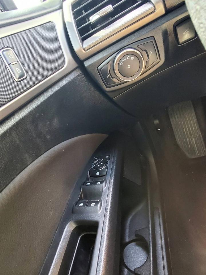Ford Fusion SE 2018
