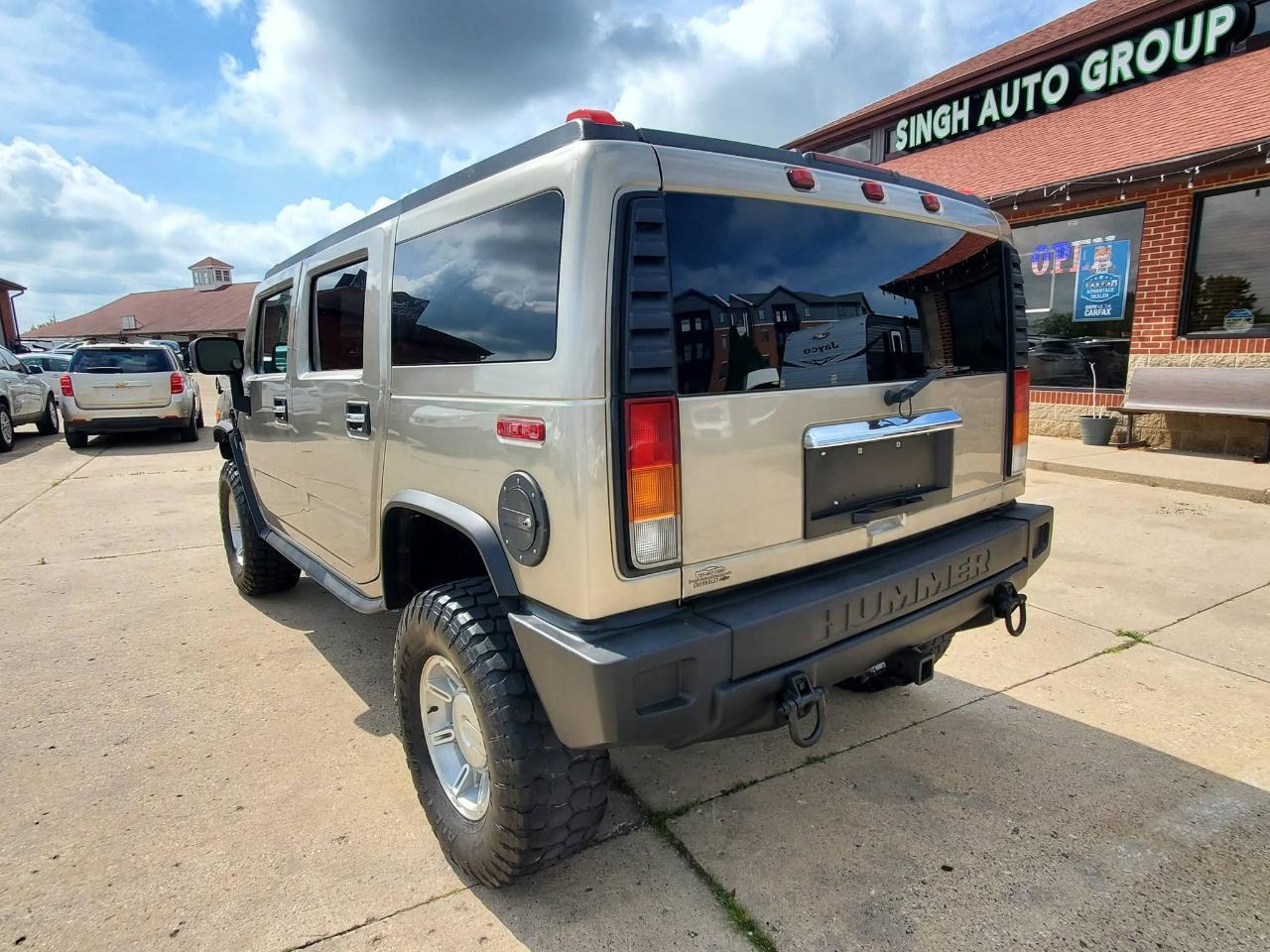 HUMMER H2 Sport Utility 2003