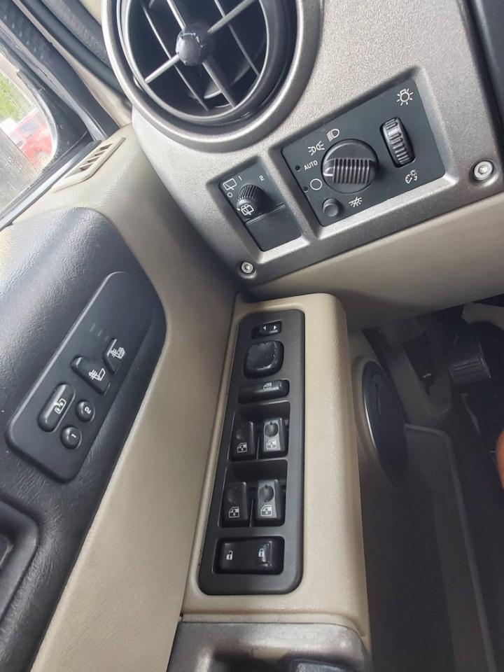 HUMMER H2 Sport Utility 2003