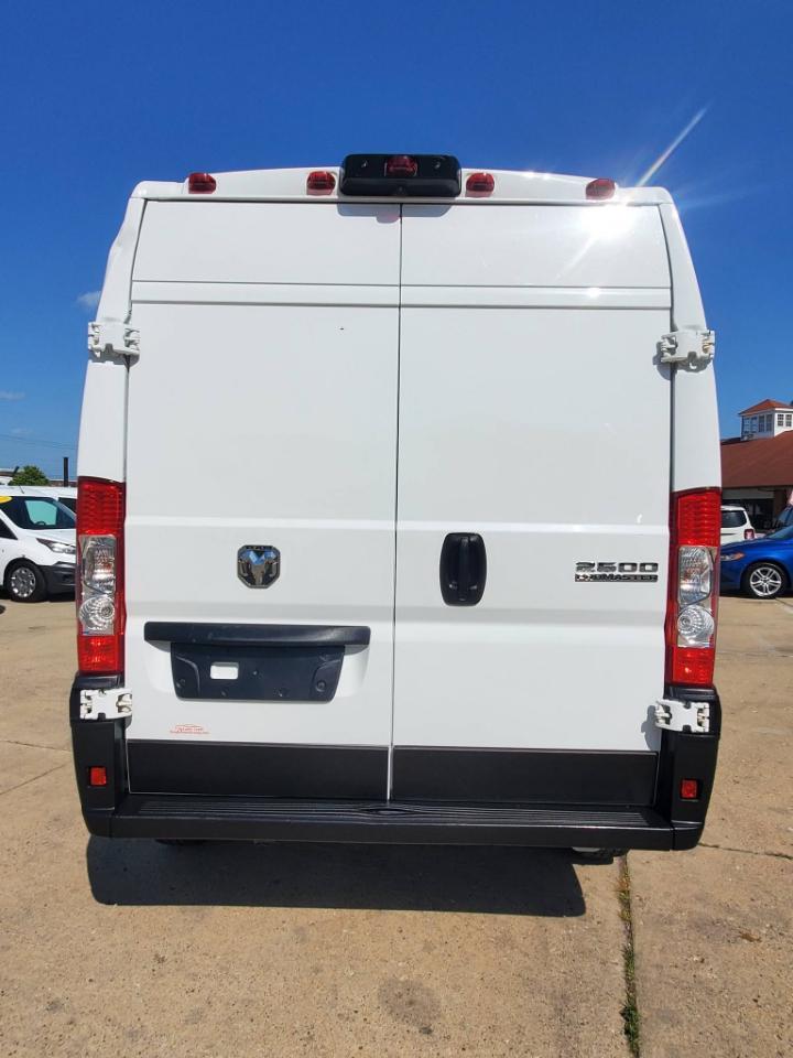 RAM Promaster 2500 High Roof 159-in. WB 2024