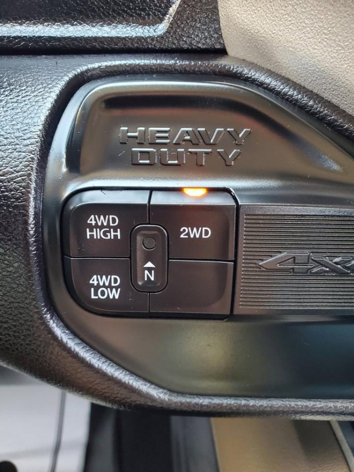 RAM 3500 Laramie Crew Cab LWB 4WD DRW 2024