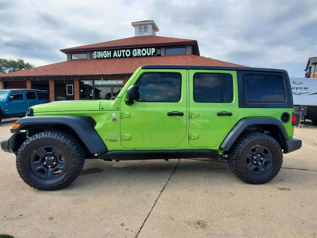 Jeep Wrangler Unlimited Sport 2018