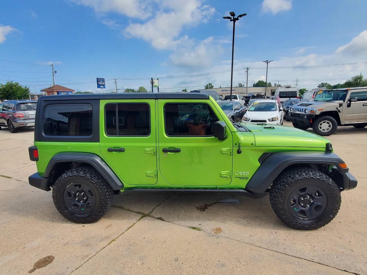 Jeep Wrangler Unlimited Sport 2018
